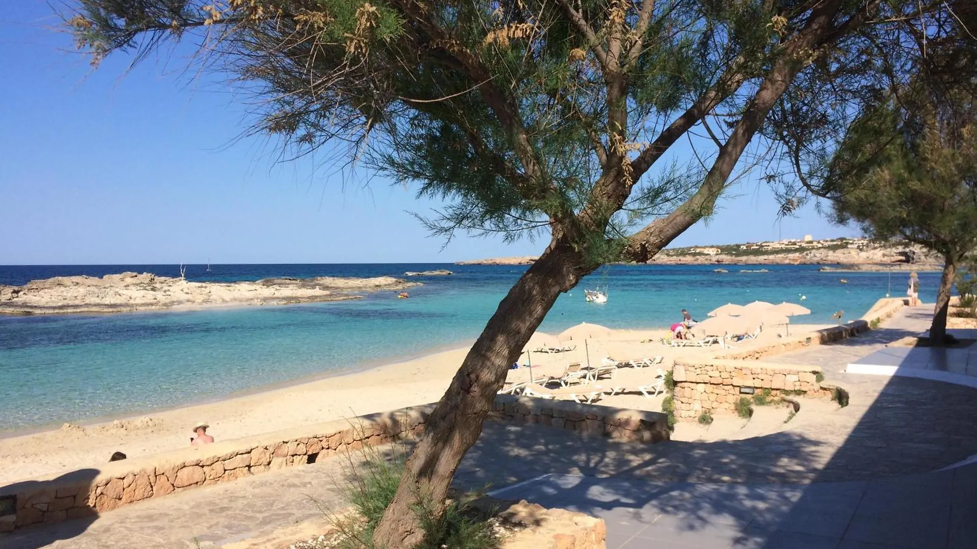 Apartamentos A Es Pujols- Formentera Vacaciones