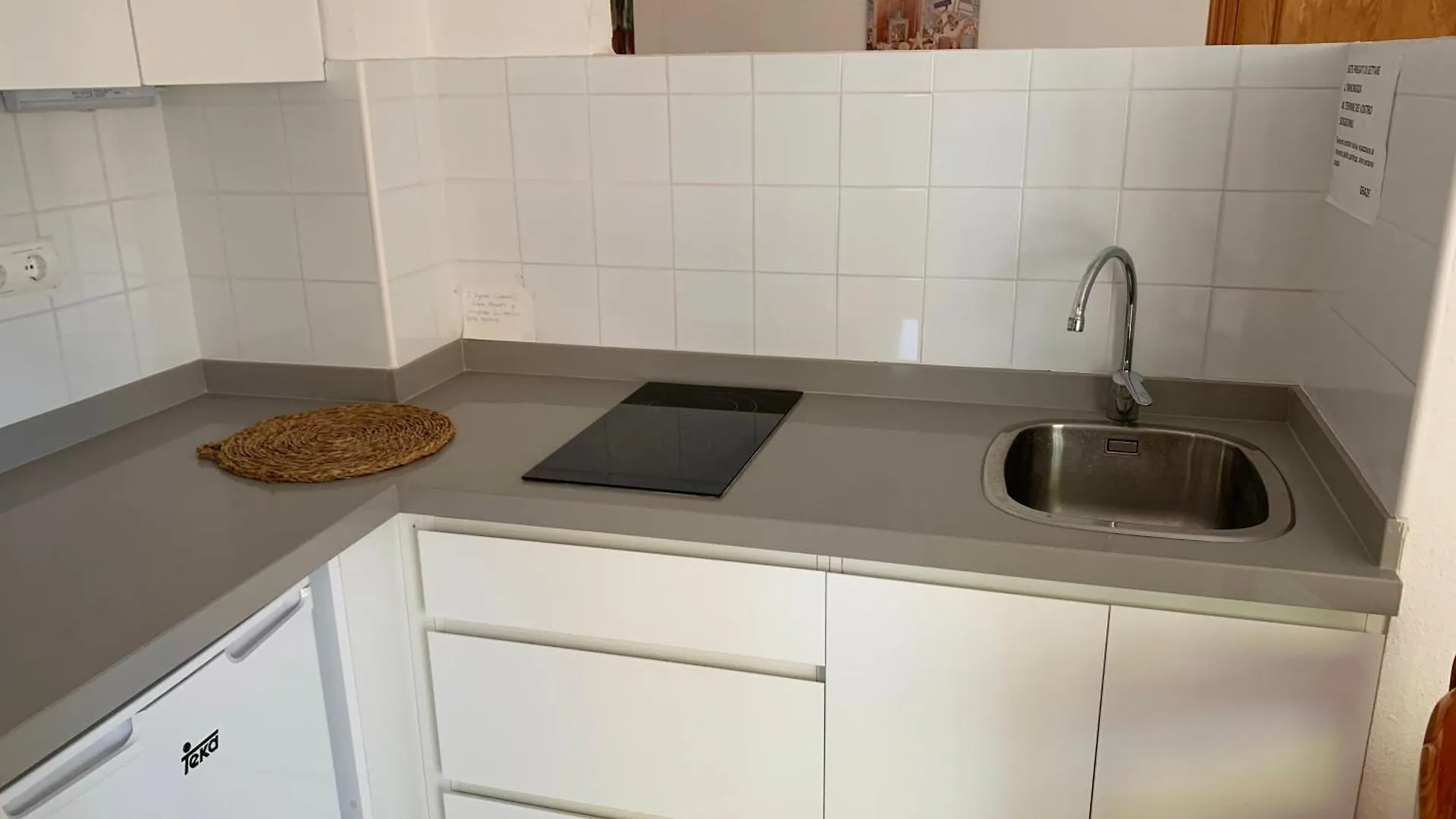 Apartamentos A Es Pujols- Formentera Vacaciones 0*,  Espanha
